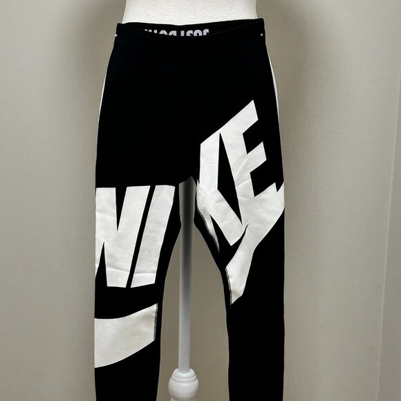 Woman's | Nike | Compressed | Leggings - Picture 1 of 4
